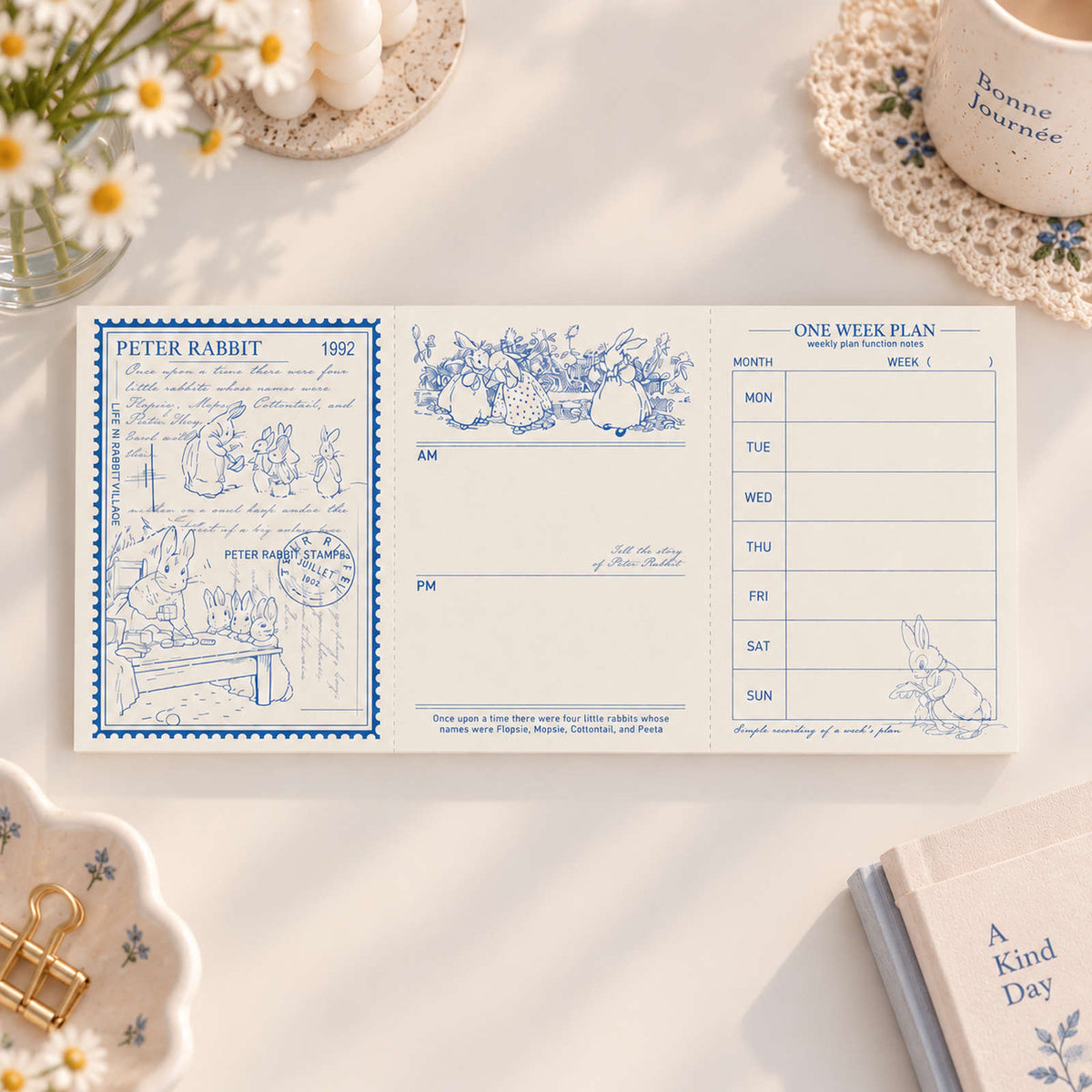 Bloc mémo Lilith’s Stamp au lapin bleu, avec mise en page vintage en trois sections