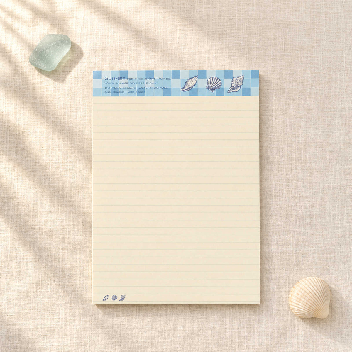 Bloc-notes B5 Summer Beach Ocean Verse avec pages crème lignées et en-tête à damier bleu et coquillages